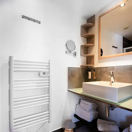 Апартаменты Dernier Etage Le Nid D'amour - Sejour Romantique, Mandara Beach,