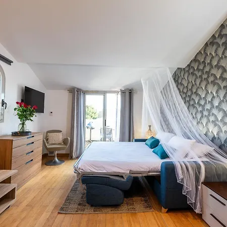 Dernier Etage Le Nid D'amour - Sejour Romantique, Mandara Beach, * Жуан-ле-Пен